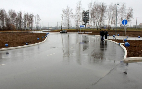 Авария на Московском шоссе: нетрезвый военнослужащий врезался в стену путепровода