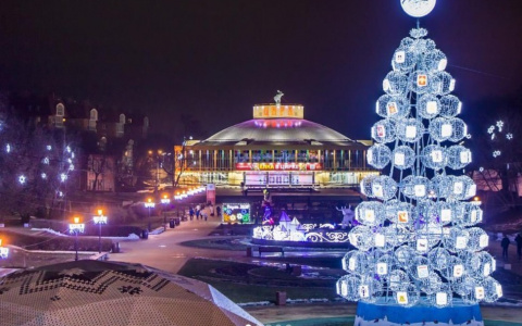 Виталий Мутко показал "Новогоднюю столицу"