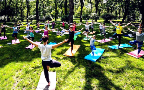 “Вдох глубокий, руки шире!”: в ЦПКиО будут проводить бесплатные тренировки по йоге