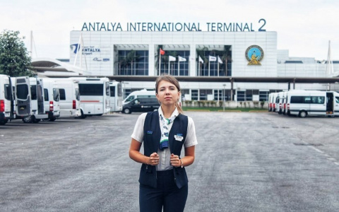 "Мы даже чемоданы не распаковывали": рязанка приехала работать гидом в Турцию, но авиасообщение с Россией закрыли