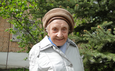 Интервью с легендой: 90-летний хирург из Рязани Алла Левушкина рассказала о тех, кого любит