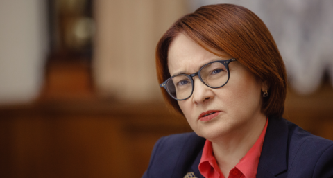 "Слушайте внимательно и делайте наоборот": зачем Центробанк предлагает нам сдать наличные монеты