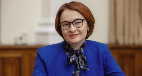 "Слушайте внимательно и делайте наоборот": зачем ЦБ предлагает нам сдать наличные монеты